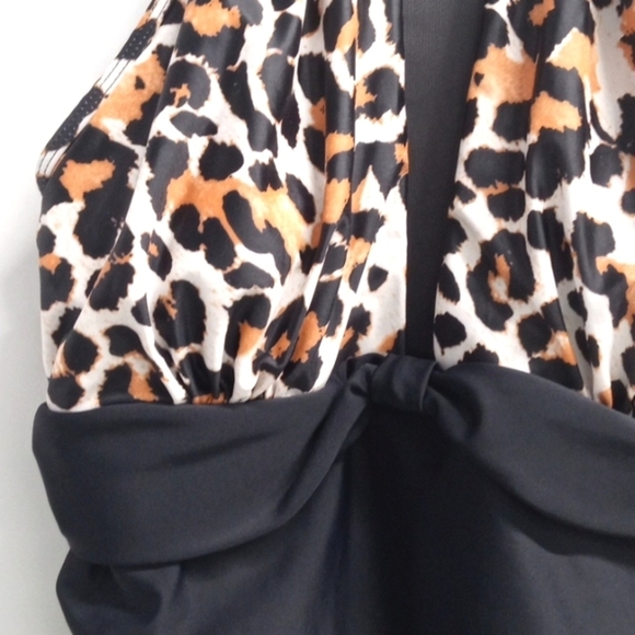 TEMPT ME BLACK LEOPARD HALTER ONE PIECE SWIMSUIT SIZE LARGE NWT - Picture 6 of 11